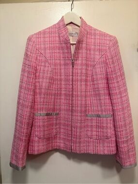 Women's Pink Tweed Zip-Front Blazer by Gelco M
